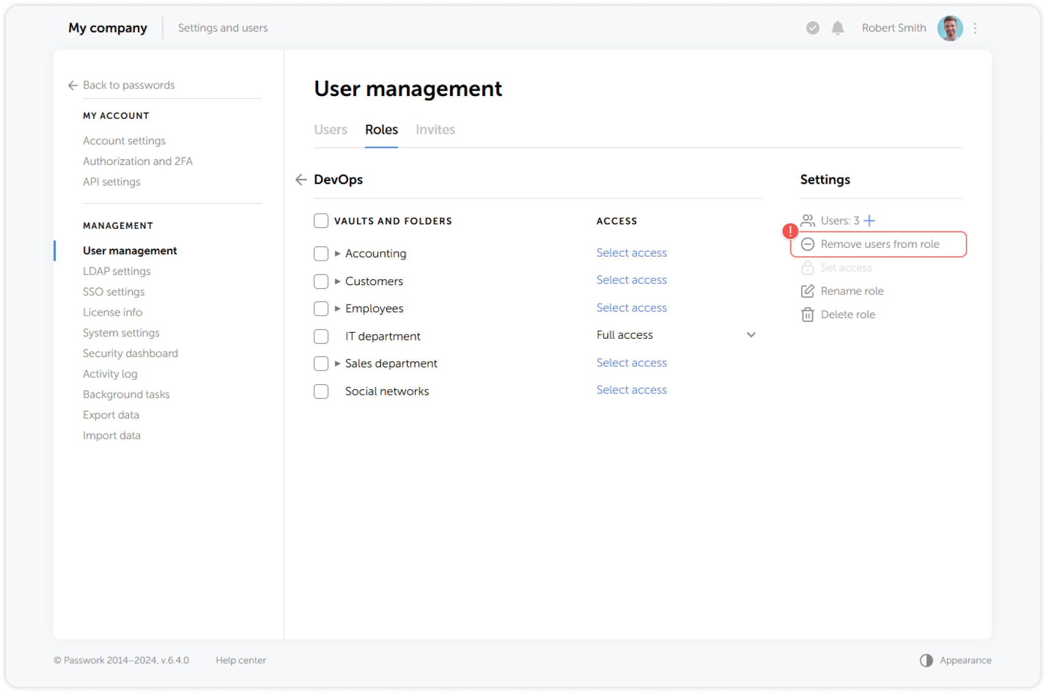 Remove users from role